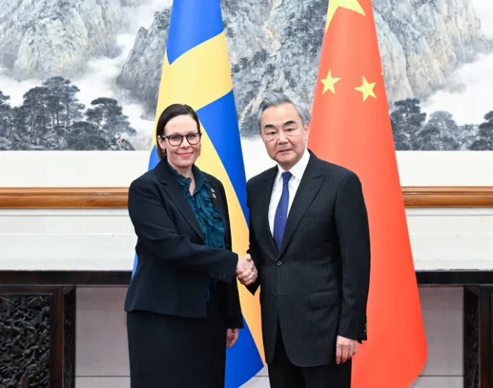 Wang-Yi-Swedish-Mari- Mallmir-Steinergaard-Xinhua