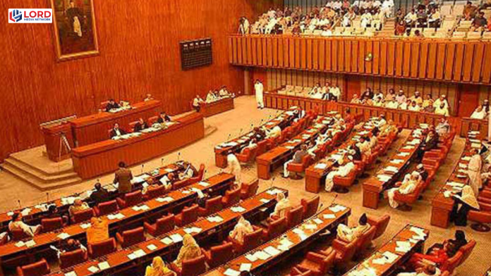 سینیٹ کمیٹی نے ایف بی آر چیف آپریشنز کو اجلاس سے باہر نکال دیا