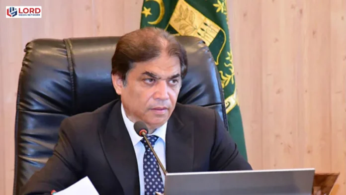 محمد حنیف عباسی کا پاکستان ریلویز کی دو بند ٹرینوں کو بحال کرنے کا اعلان