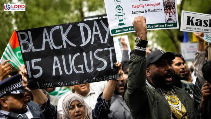 مقبوضہ کشمیر میں بھارتی یوم آزادی پر یوم سیاہ منایا جا رہا ہے