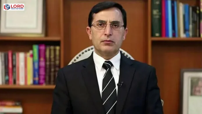 صوبوں کے قیام پر متنازعہ قانون سازی سے گریز کیا جائے، بیرسٹر گوہر