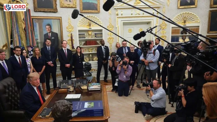 White House restores access for CNN, MSNBC and Politico