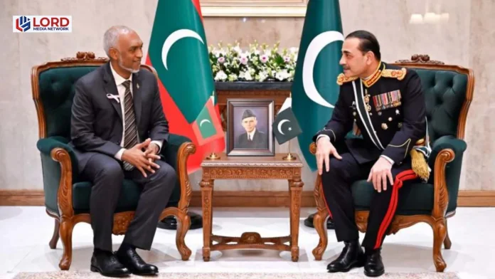 Army chief meets Maldives president in Islamabad