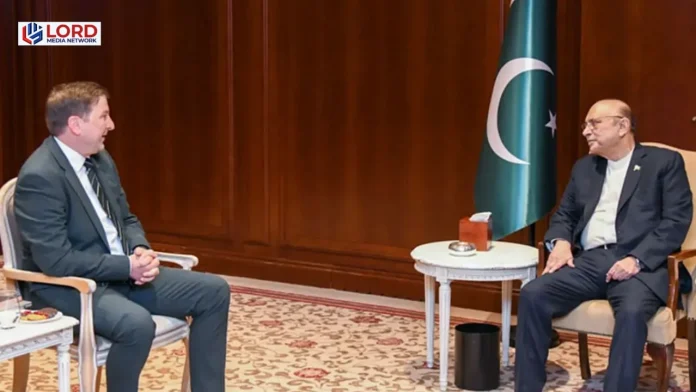 Zardari urges Siemens to invest in Pakistan’s health sector