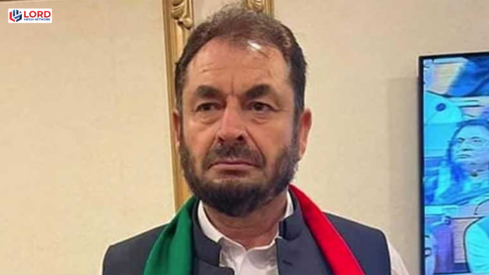 پی ٹی آئی نے ایم این اے اقبال آفریدی کو شوکاز نوٹس جاری کردیا
