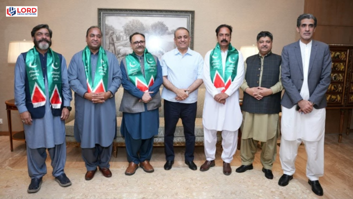آزاد کشمیر کے سابق وزیراعظم سردار تنویر آئی پی پی میں شامل