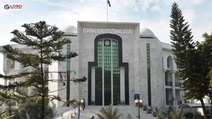 آئینی عدالت کا بڑا فیصلہ، رجسٹرار درخواست ناقابل سماعت قرار نہیں دے سکتا