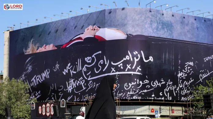 ایران میں ٹرمپ کے تابوت والی تصویر کا بِل بورڈ نصب