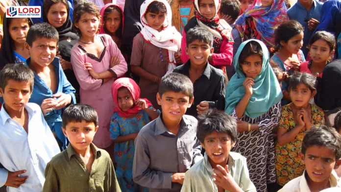 پنجاب میں 96 لاکھ بچے اسکول سے باہر ہونے کا انکشاف
