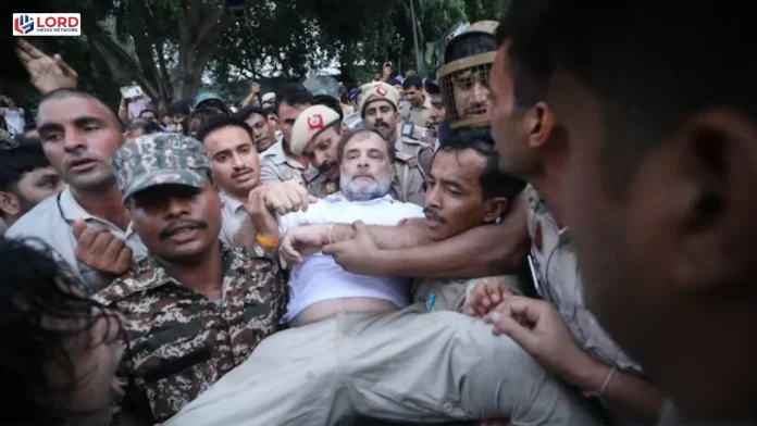 بھارتی اپوزیشن جماعت کانگریس کا پارلیمنٹ کے باہر تیسرے روز بھی احتجاج جاری