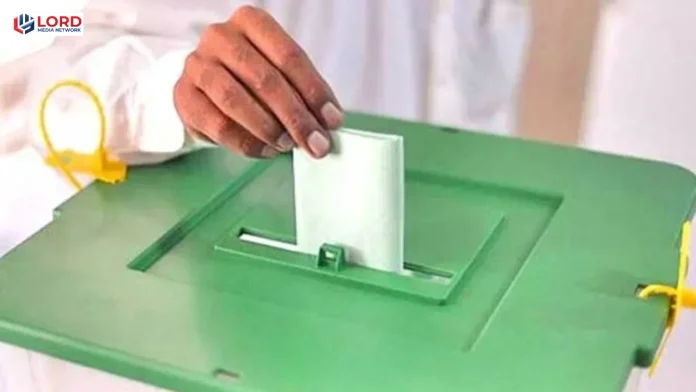 آزاد کشمیر کے 3 اضلاع میں انتخابی معرکہ شروع