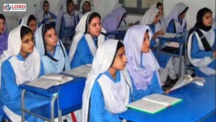 پنجاب میں سیکڑوں ہائی سکولوں کو ہائر سیکنڈری سکولوں میں اپ گریڈ کرنے کا فیصلہ