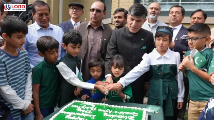 پاکستانی برادری نے اوٹاوا میں یوم آزادی بھرپور انداز میں منایا