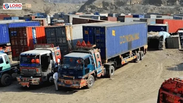 ملک بھر میں گڈز ٹرانسپورٹرز کی ہڑتال جاری، نقل و حمل معطل