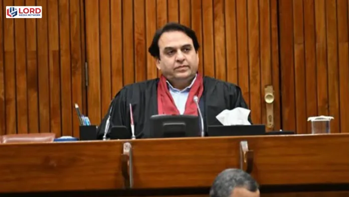سینیٹر عبدالقادر کا حکومت سے مہنگائی پر قابو پانے کے لیے فوری اقدامات کا مطالبہ
