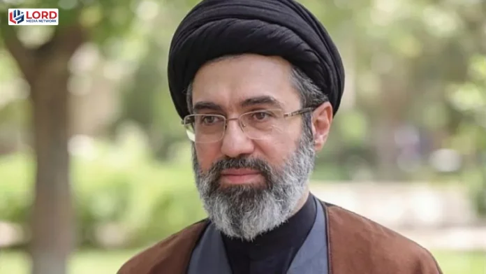 ڈالر پر انحصار کم، مقامی پیداوار کو ترجیح دیں، خامنہ ای